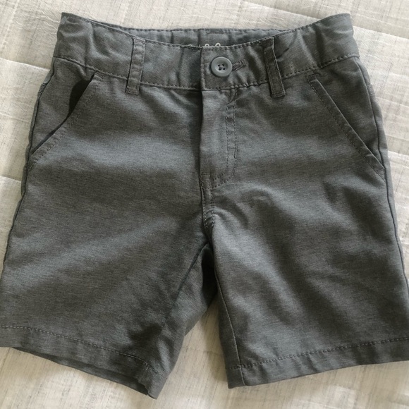 Bundle of 4 Boys Shorts Size 4T - Picture 6 of 14